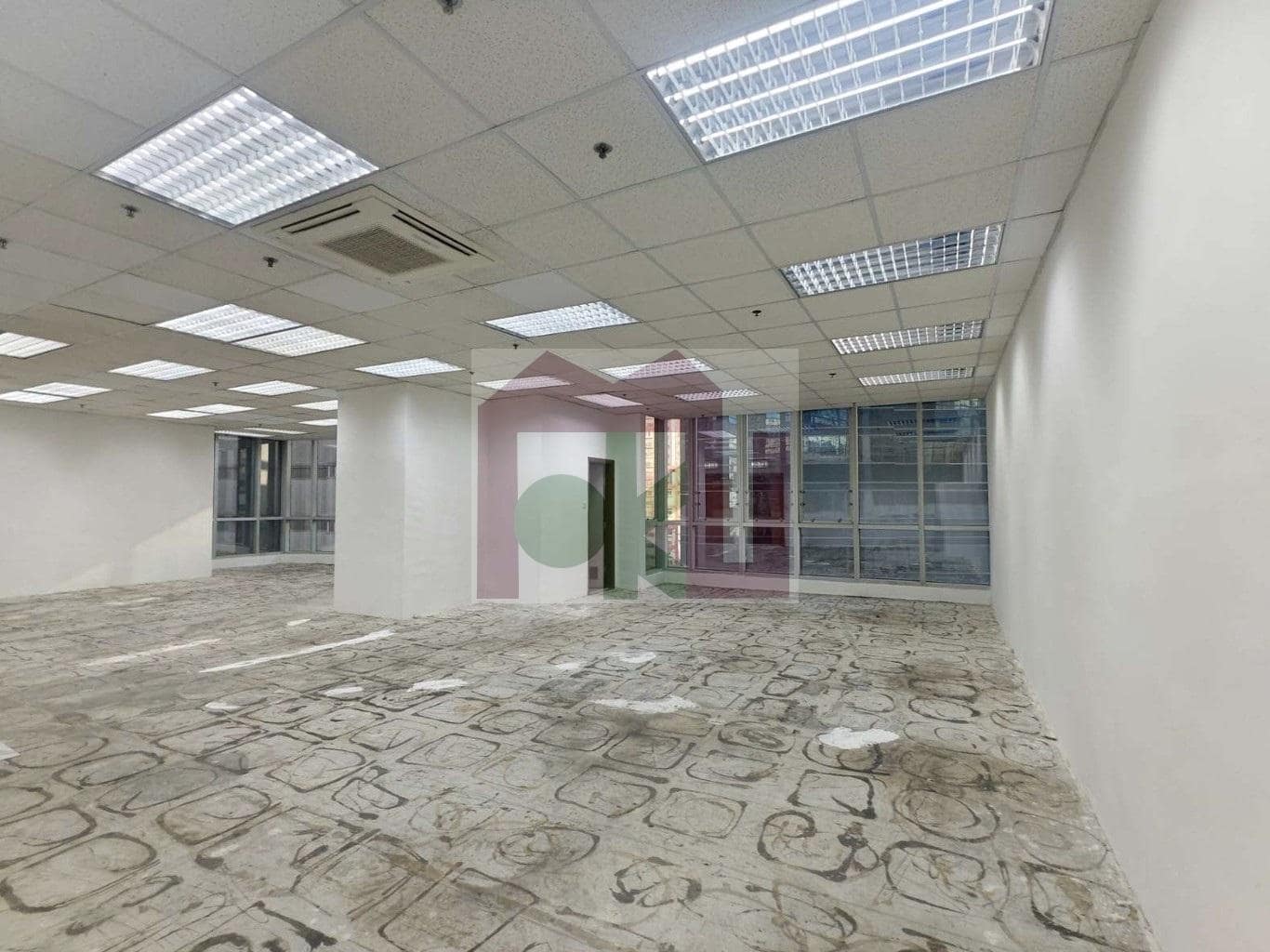 Prosperity Centreのブル或物件の写真